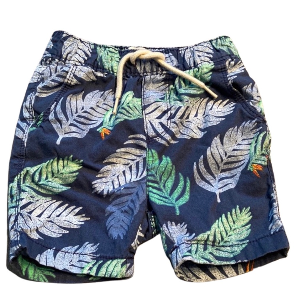 Old navy boys Hawaiian shorts w/ 2 size pockets & 1 back pocket. Size:18-24 mos. - Picture 1 of 4